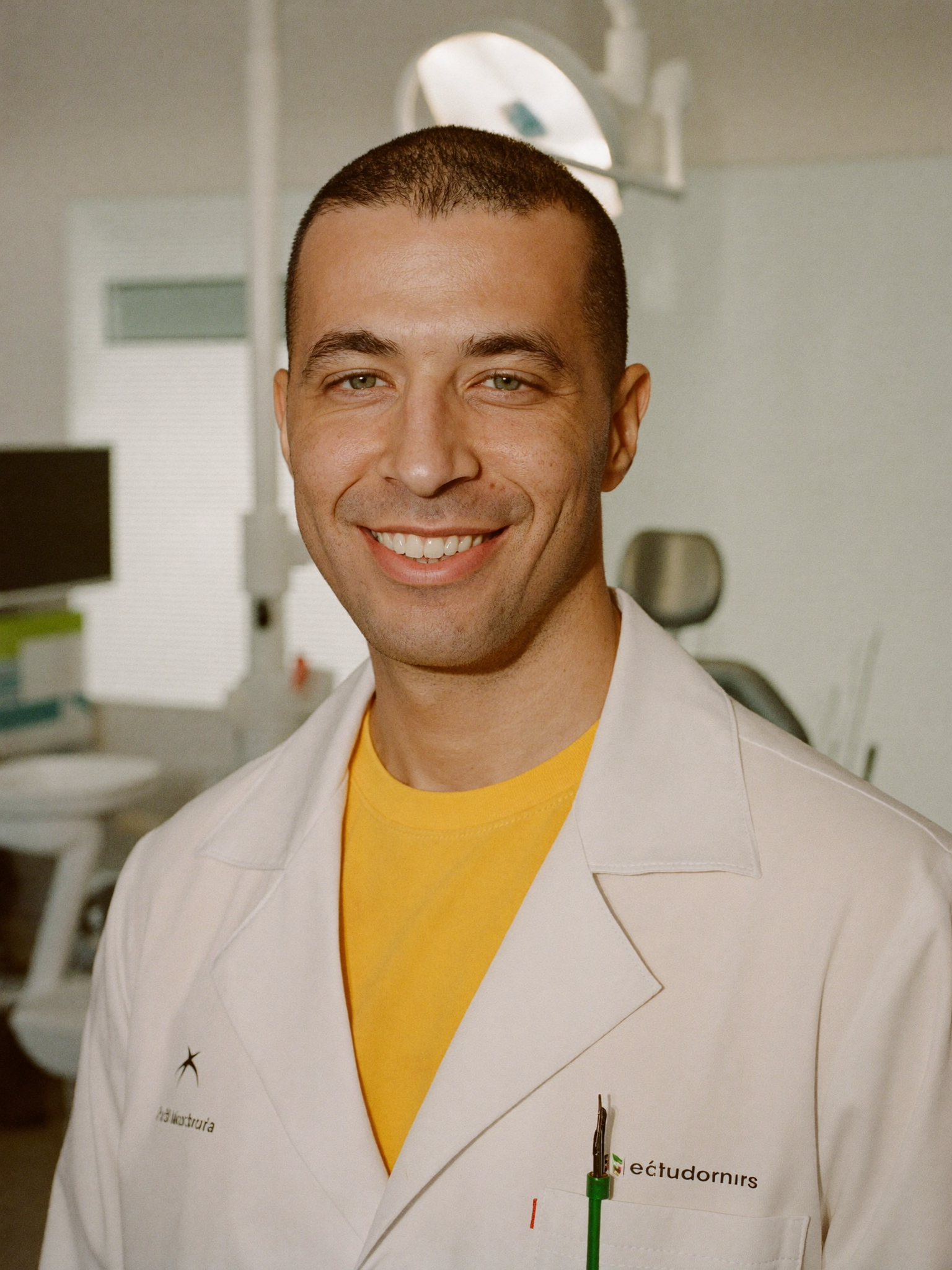 Dr. Emilio Castillo, ortodoncia